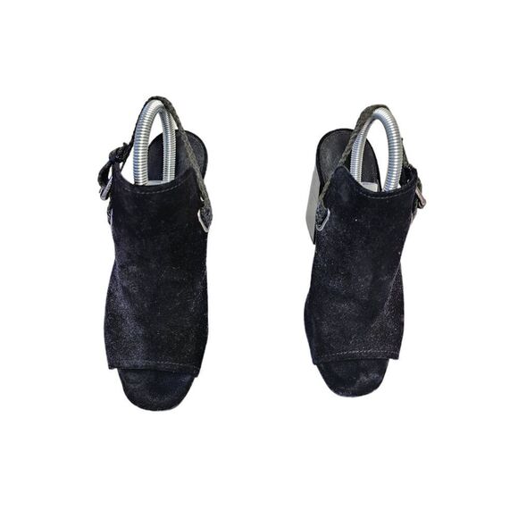 Frye - Picture 6 of 13